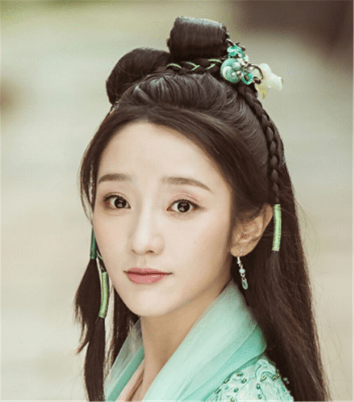 星空综合股份(中国)|
全网电视剧演员影响力排行：赵丽颖第4、杨幂第2 榜首霸榜男神(图3)