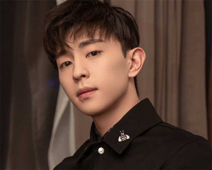 星空综合股份(中国)|
全网电视剧演员影响力排行：赵丽颖第4、杨幂第2 榜首霸榜男神(图5)