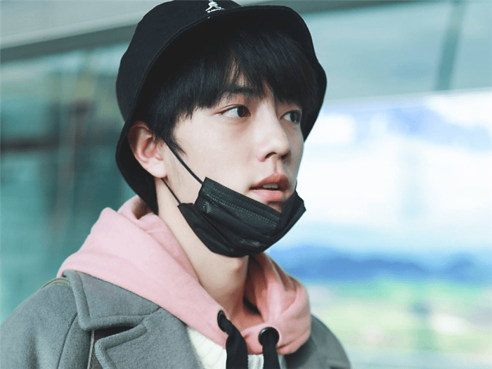 星空综合股份(中国)|
全网电视剧演员影响力排行：赵丽颖第4、杨幂第2 榜首霸榜男神(图10)